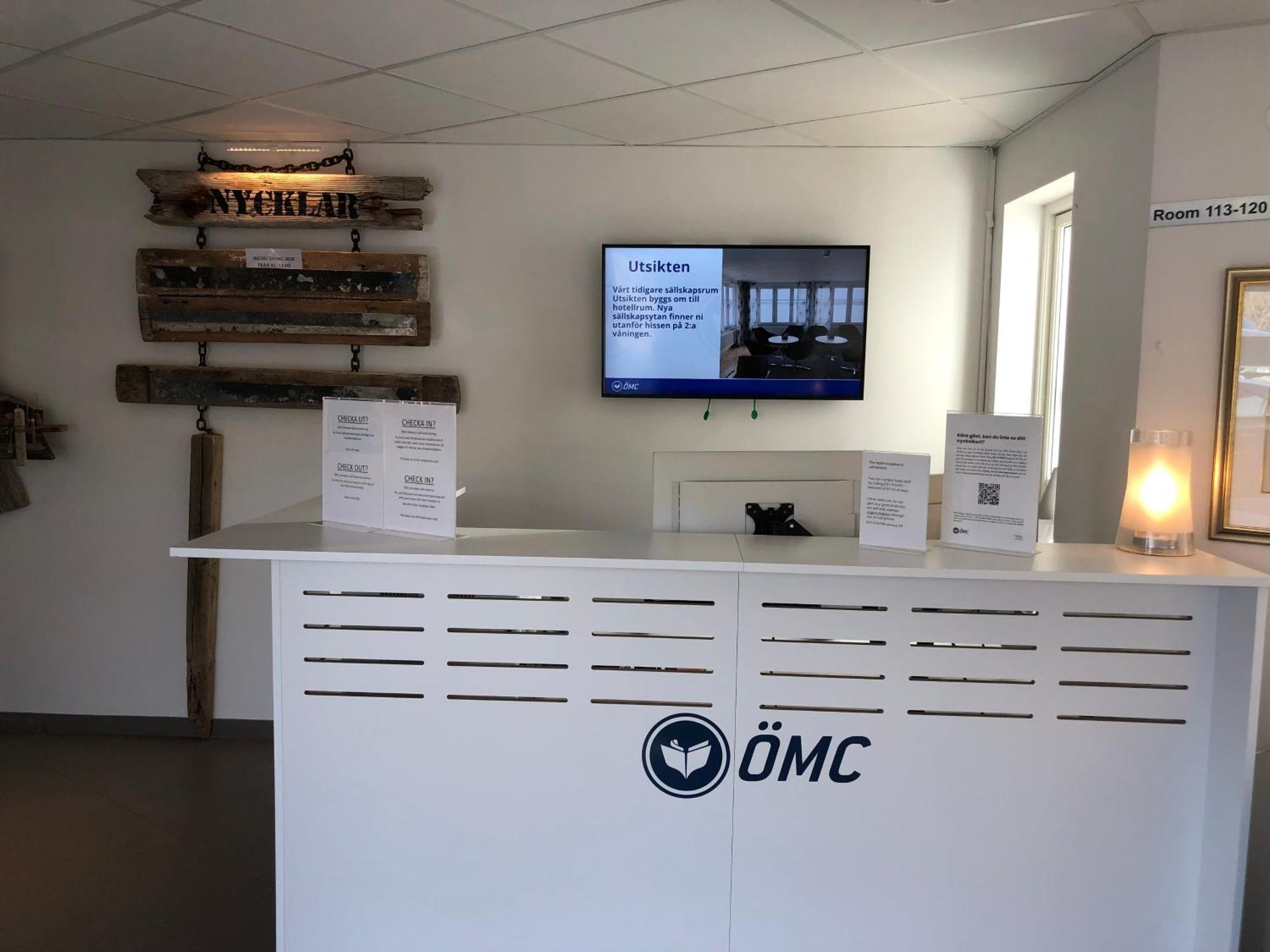Oemc Kurshotell Ockero Bagian luar foto